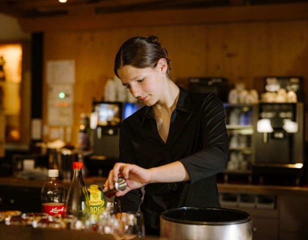 Weindegustation mit Sara