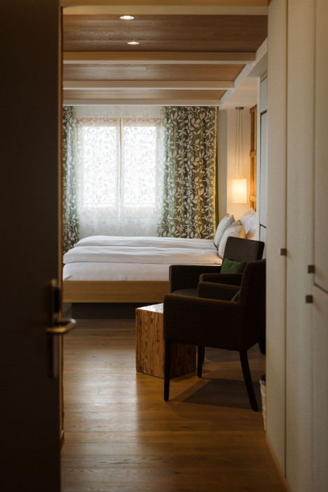 Bett und Fenster