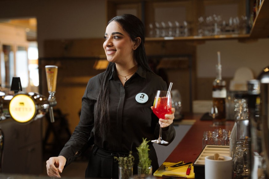 Servicemitarbeiter*in